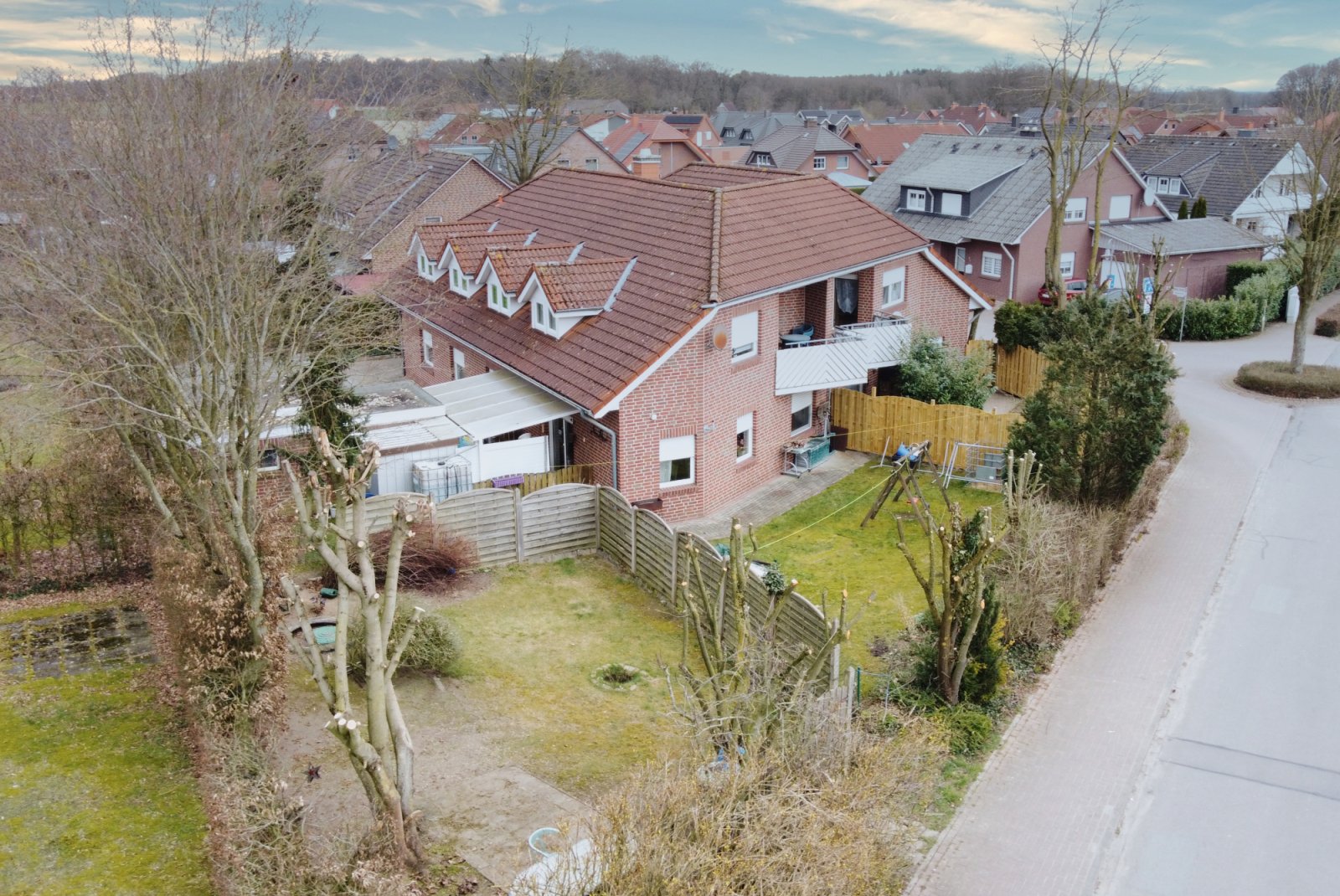 Vermietetes Mehrfamilienhaus als lukratives Renditeobjekt in guter Wohnlage!